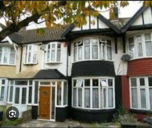 WhatsApp Image 2025-12-03 at 14.02.02